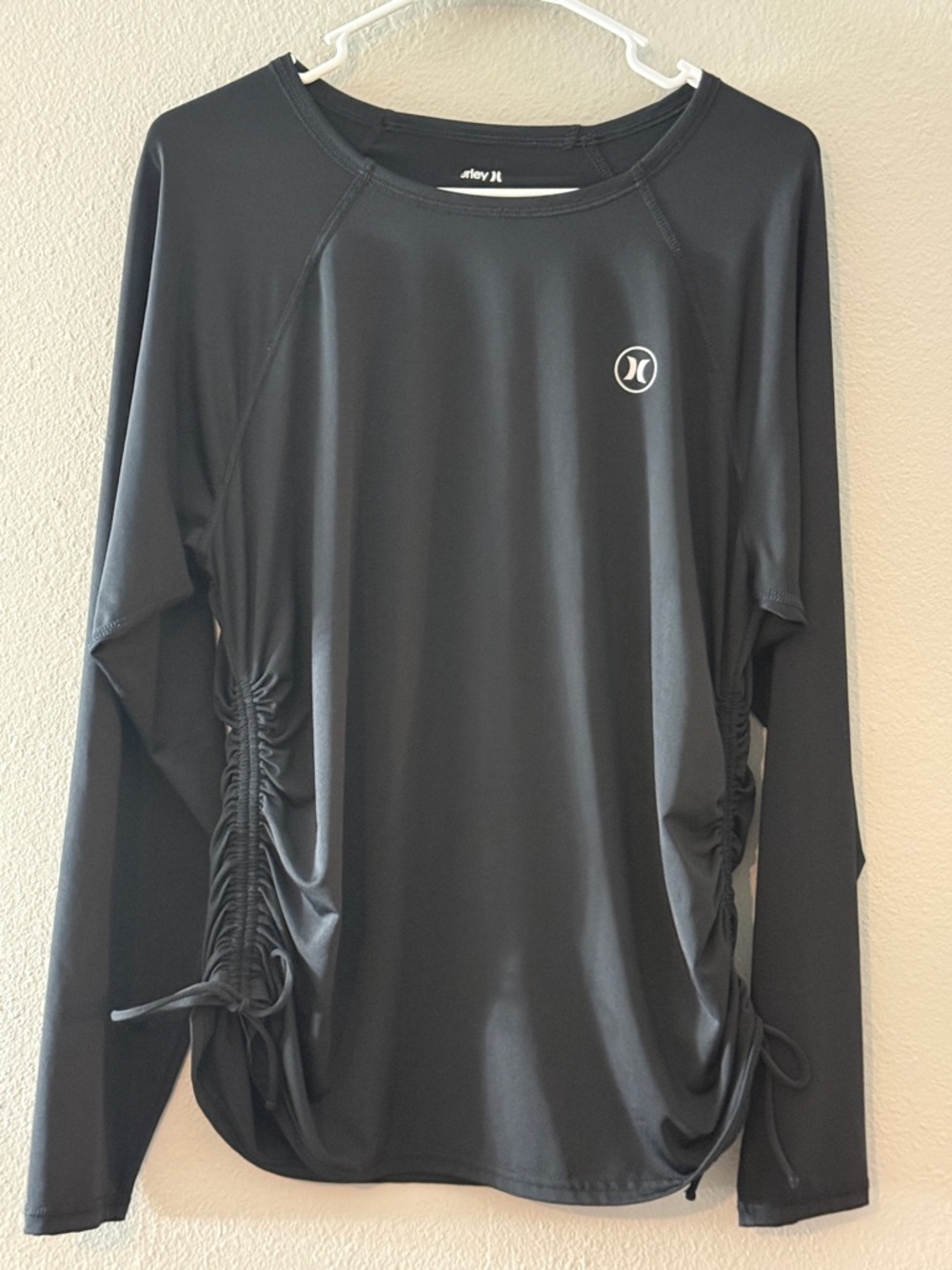 Hurley UPF 50 Black Long Sleeve Side-Ruched Sun Protection Top